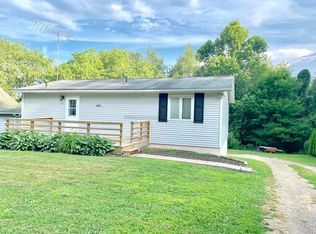 695 Winesap Cir, Howard, OH 43028