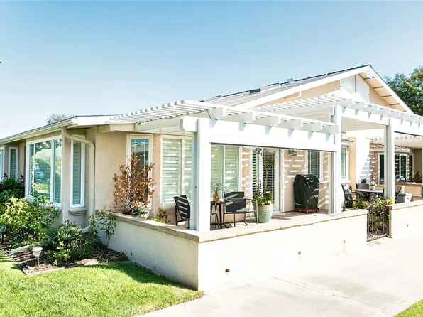 1790 Sunningdale Rd #M14-15g, Seal Beach, CA 90740