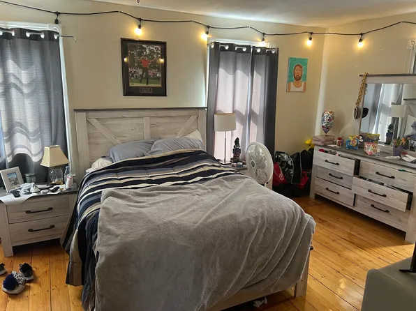 184 Aspinwall Ave #2, Brookline, MA 02446