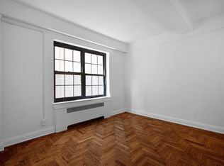 245 E 11th St #2B**, New York, NY 10003
