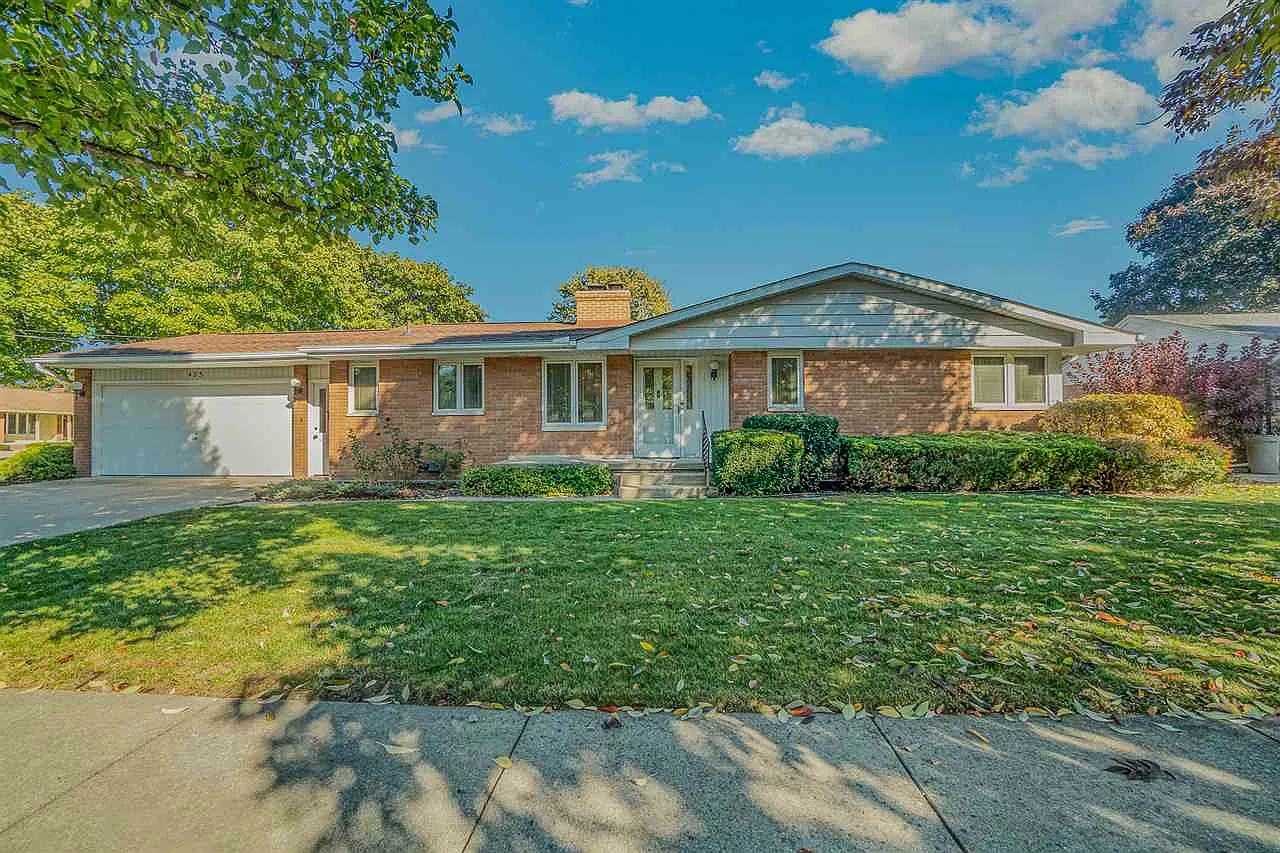 403 Virginia Dr photo 1