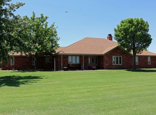 9915 Woodrow Rd, Ropesville, TX 79358
