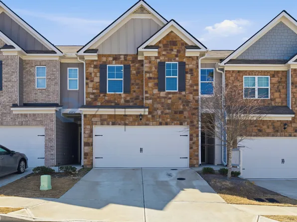 2363 Blue Monarch Dr, Buford, GA 30519