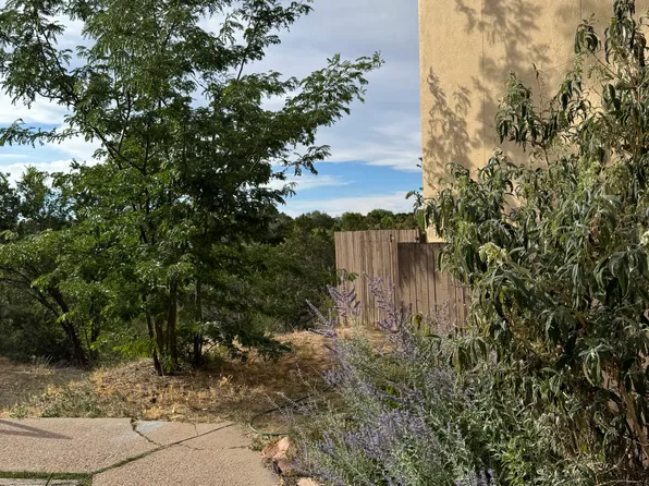 155 Calle Ojo Feliz Unit G, Santa Fe, NM 87505