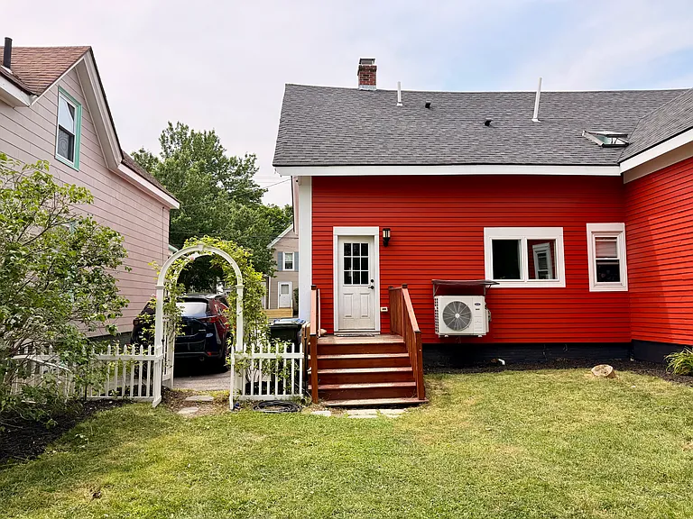 150 Sawyer St — Photo 12