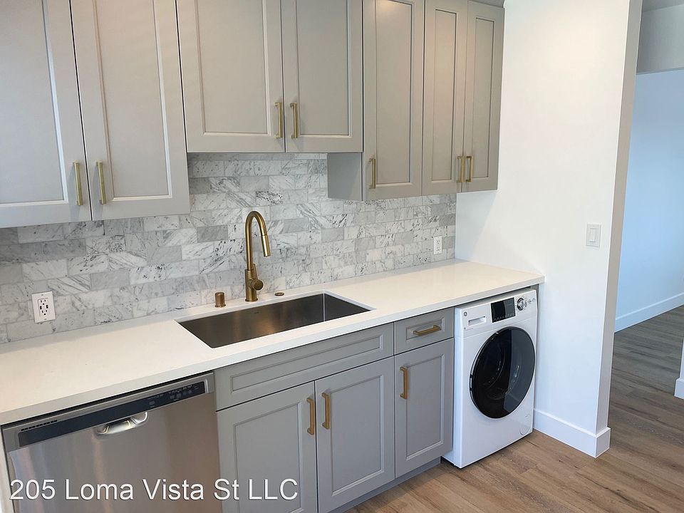 1st image of 205 Loma Vista St #205A