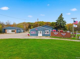 4718 Davison Rd, Lapeer, MI 48446