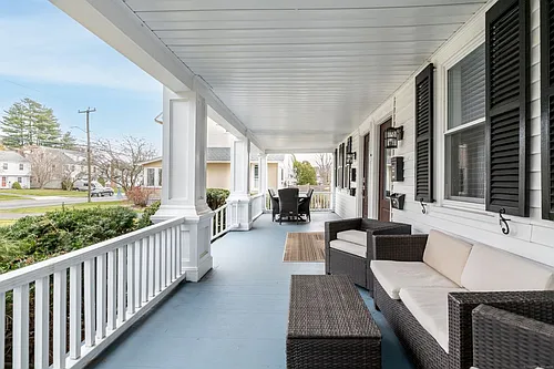 1699 Boulevard Photo 1