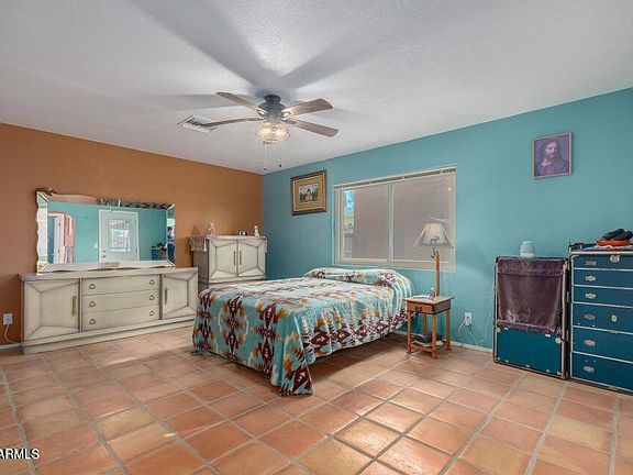 5th image of 508 N Sierra Vista Drive