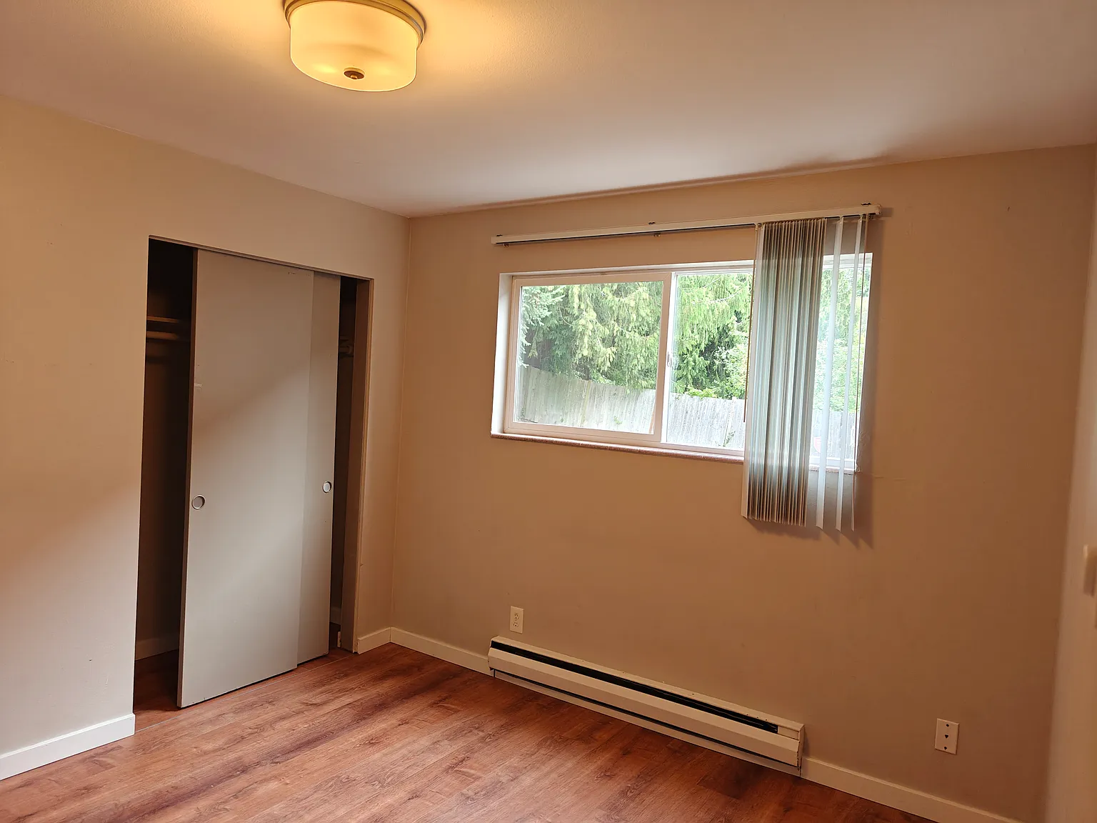 11521 26th Ave. NE #6 — Photo 4