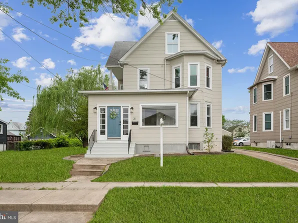 21 W Bettlewood Ave, Oaklyn, NJ 08107