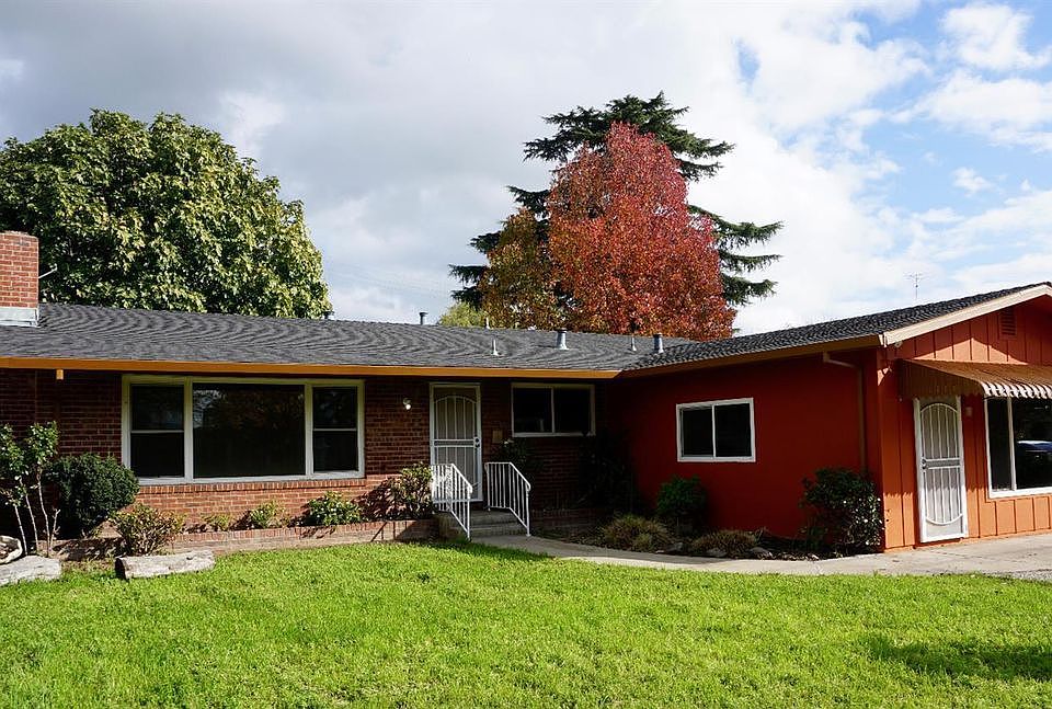 1st image of 4134 Crown Ave