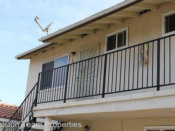 2nd image of 250 Donax Ave