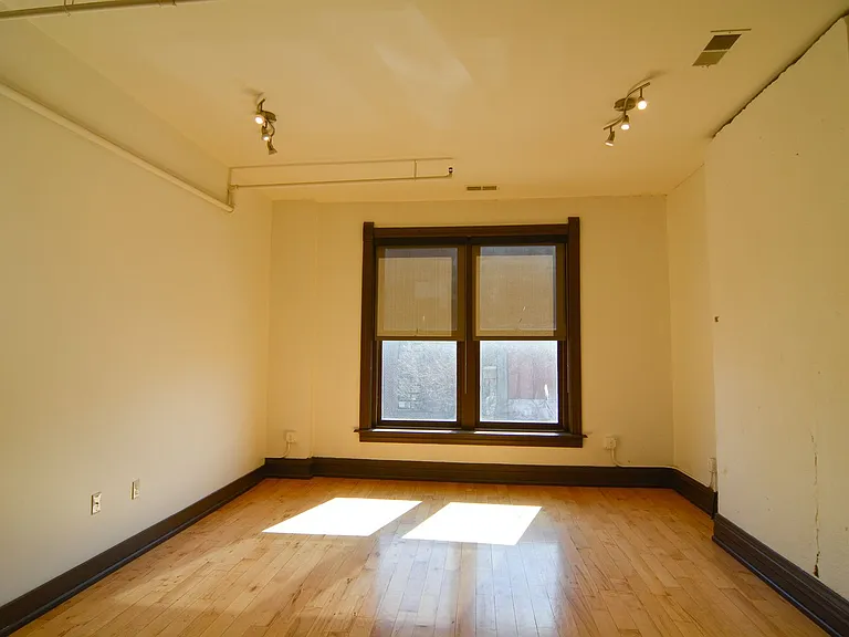 Bloc 12 Apartments — Photo 14
