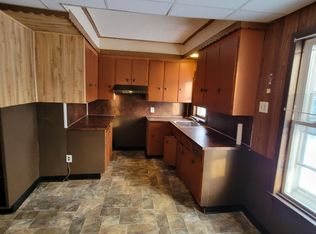 1361 Whitney Ave, Niagara Falls, NY