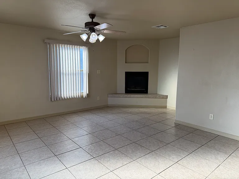 3501 Paroquia St — Photo 13