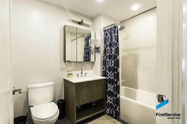 Rented by FirstService Realty (legacy) | media 16