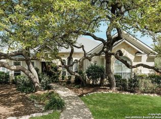 102 Candelaria, Helotes, TX 78023