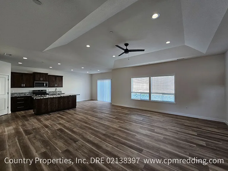 16904 Cape Cod Dr — Photo 4