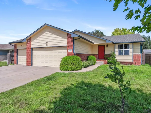 2108 Paddington Ave, Newton, KS 67114