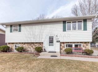 1127 20th St N, Moorhead, MN 56560