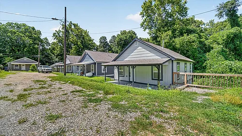415 Spring Ct Photo 1