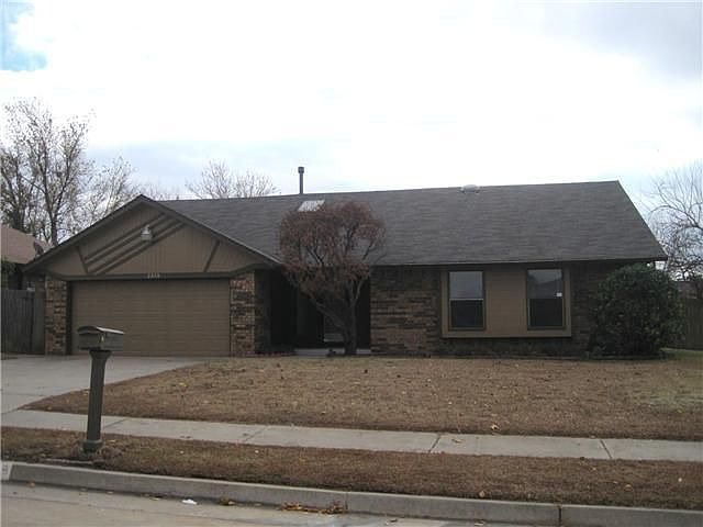 Home for Sale in Moore, Oklahoma $125,000