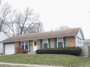 2710 Wood Dale Ave, Davenport, IA
