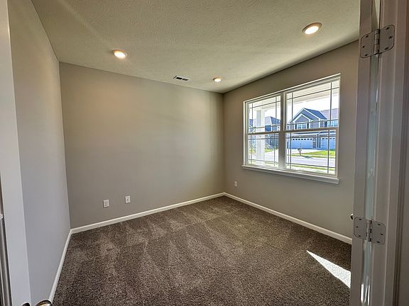 4th image of 5835 Flat Hill Dr