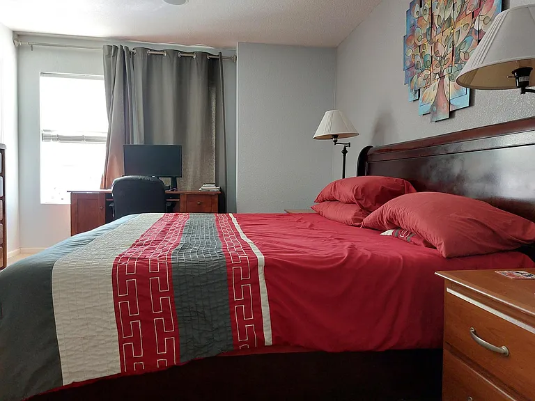 2521 Coach House Loop — Photo 12