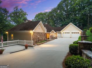 2200 Orchard Dr, Clarkesville, GA 30523