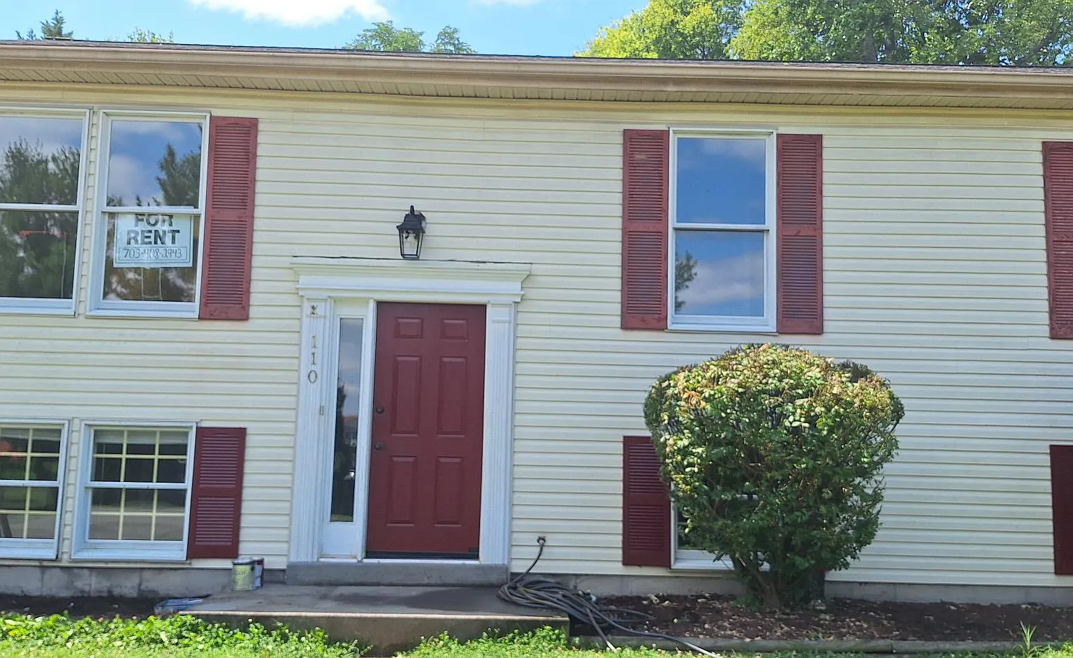 4 bed, 3000 sqft, $2,600 — Photo 1