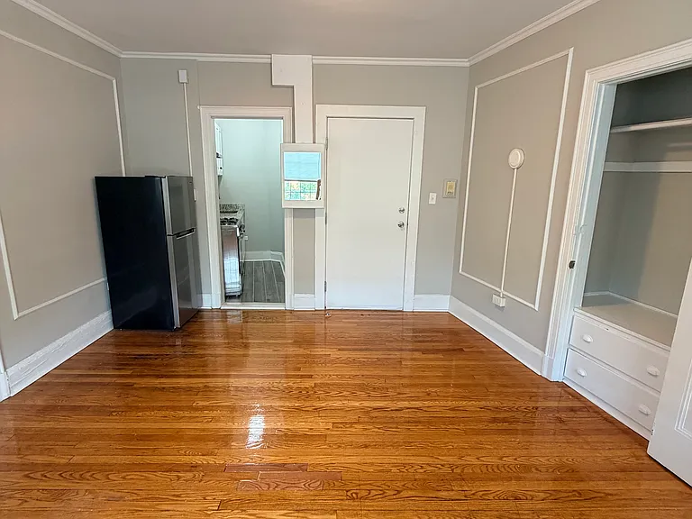 1175 Chapel St #302 — Photo 1