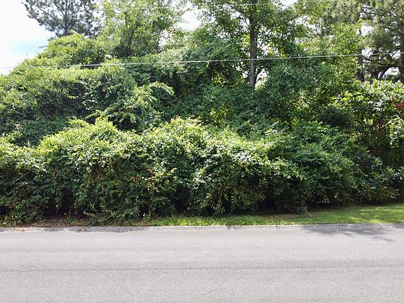 2nd image of 8721 Highland Cir