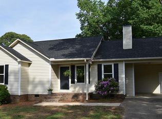 218 Charles Rd, Greenwood, SC 29649