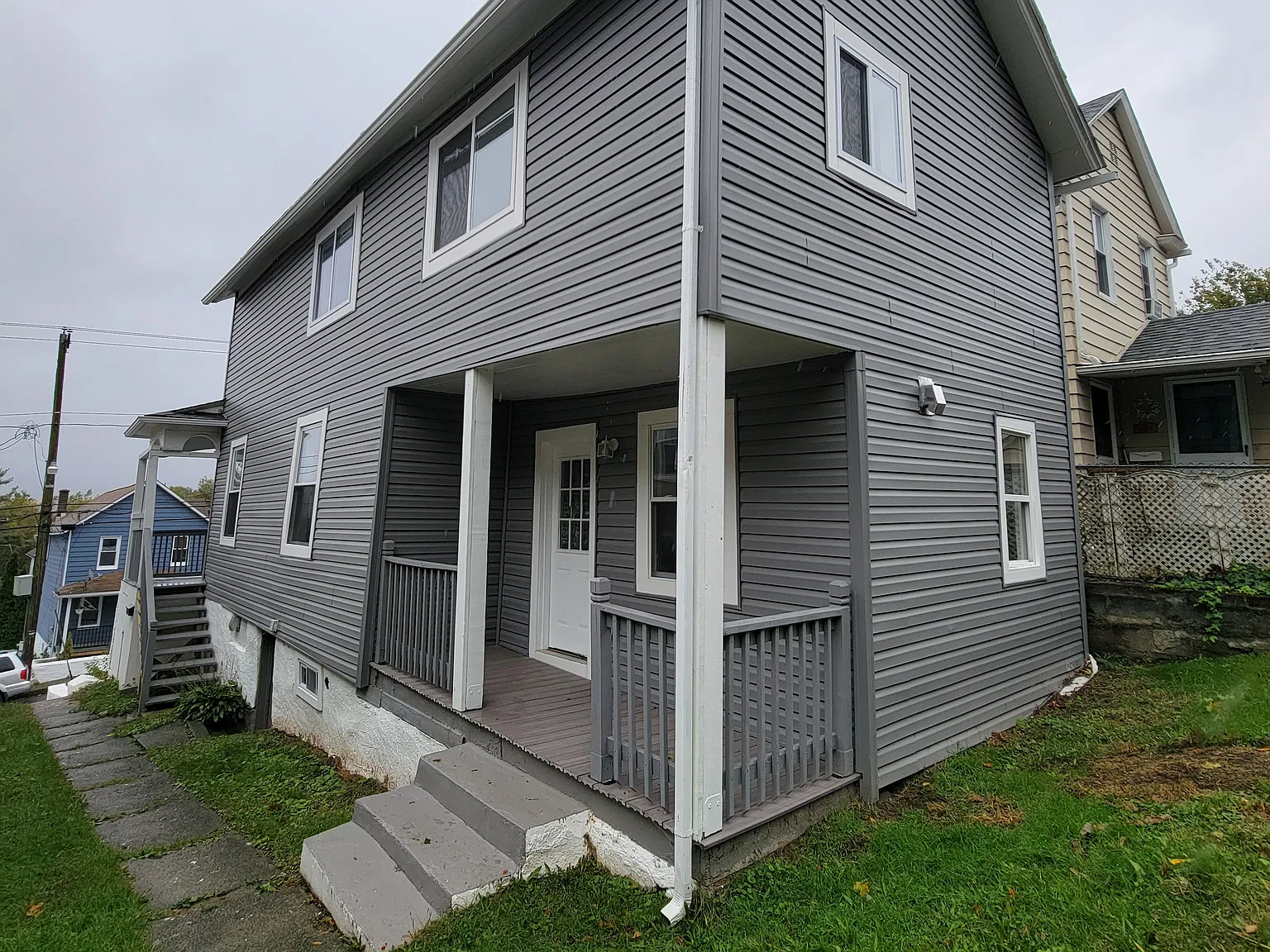 3 bed, $1,600 — Photo 3