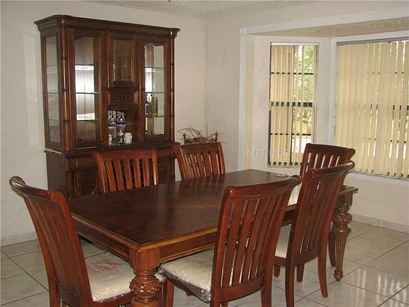 4th image of 104 Spinwood Ct