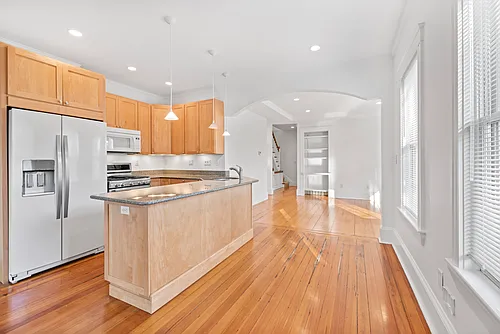 32 Healey St #1 Photo 1