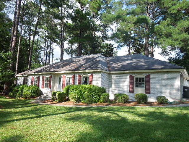 1st image of 904 Laurel Dr