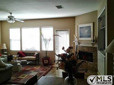 3rd image of 4487 Brisbane Way Unit 3