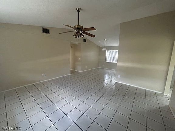 3rd image of 3815 Pelican Blvd