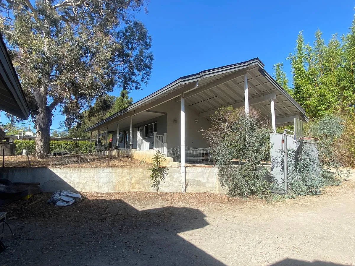 1 bed, 700 sqft, $2,300 — Photo 4