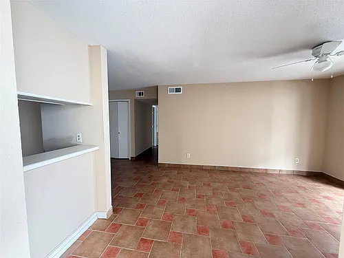 7200 Clarewood Dr #605 Photo 1