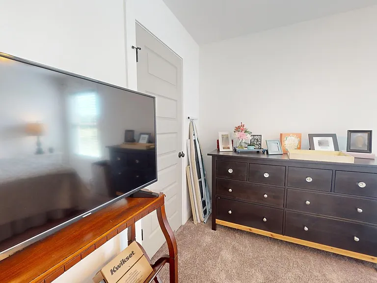 285 Lee Road 852 — Photo 32