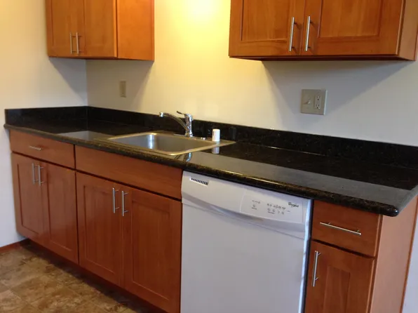 3516 NE 75th St APT 6, Seattle, WA 98115