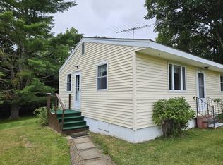 5 Troy Rd, Detroit, ME 04929