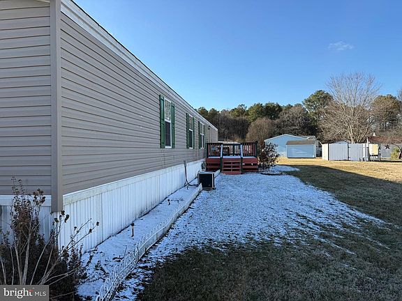 3rd image of 44 Hitch Pond Cir