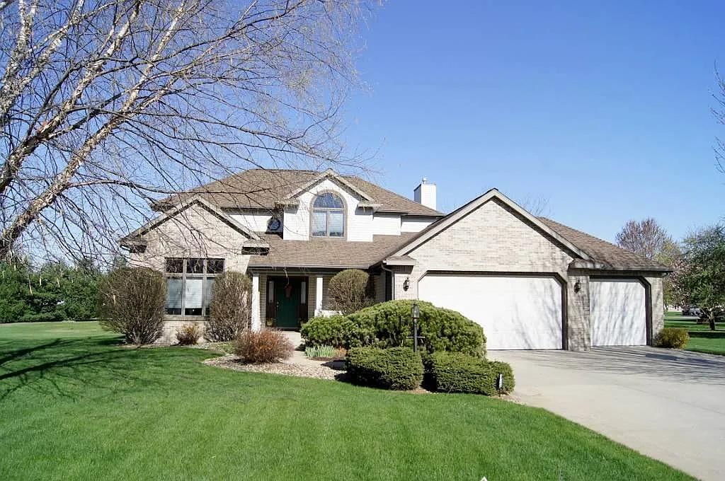 2168 S Paxton Dr photo 1