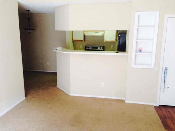 3rd image of 249 Afton Sq Unit 310