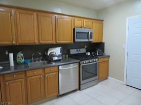 197 Valley St, Belleville, NJ